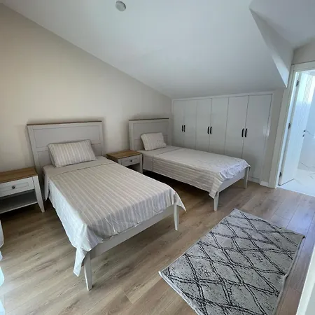 Villa Serenity Garden 10 *