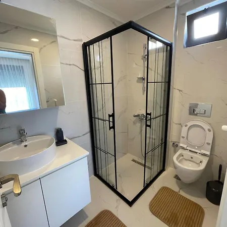 Serenity Garden 10 *