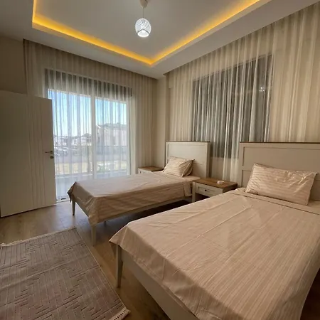 Villa Serenity Garden 10 *