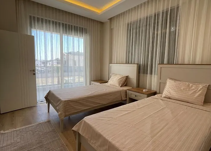Villa Serenity Garden 10 *